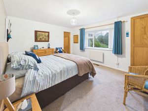 Bedroom- click for photo gallery